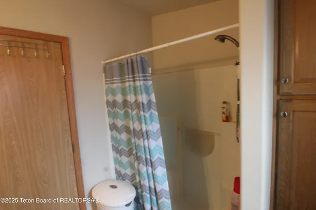 $780,000 | 10 Foothill Boulevard, Alpine, WY 83128