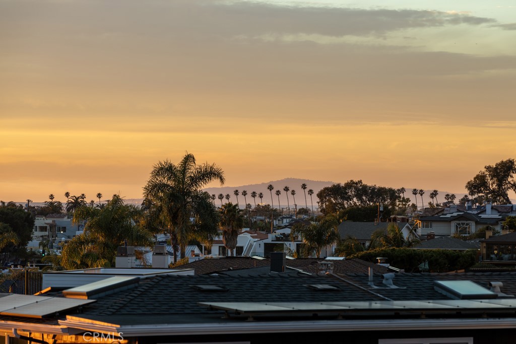 511 Seaward Road Corona del Mar, CA 92625 - Photo 5 of 5