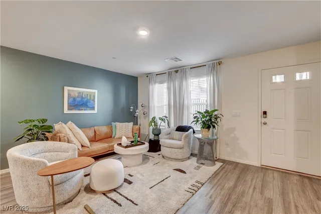 $353,000 | 6914 Stratham Hill Street, Las Vegas, NV 89166