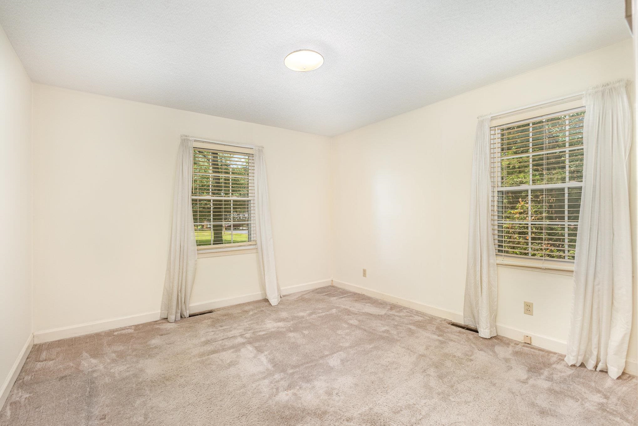 419 Ridge Drive Laurens, SC 29360 - Photo 13 of 27