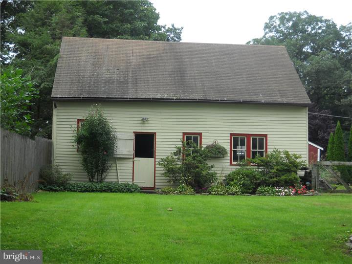 511 Easton Road Riegelsville, PA 18077 - Photo 6 of 18