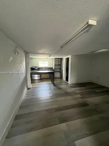 $1,600 | 1007 South 21st Avenue, Unit 1, Hollywood, FL 33020