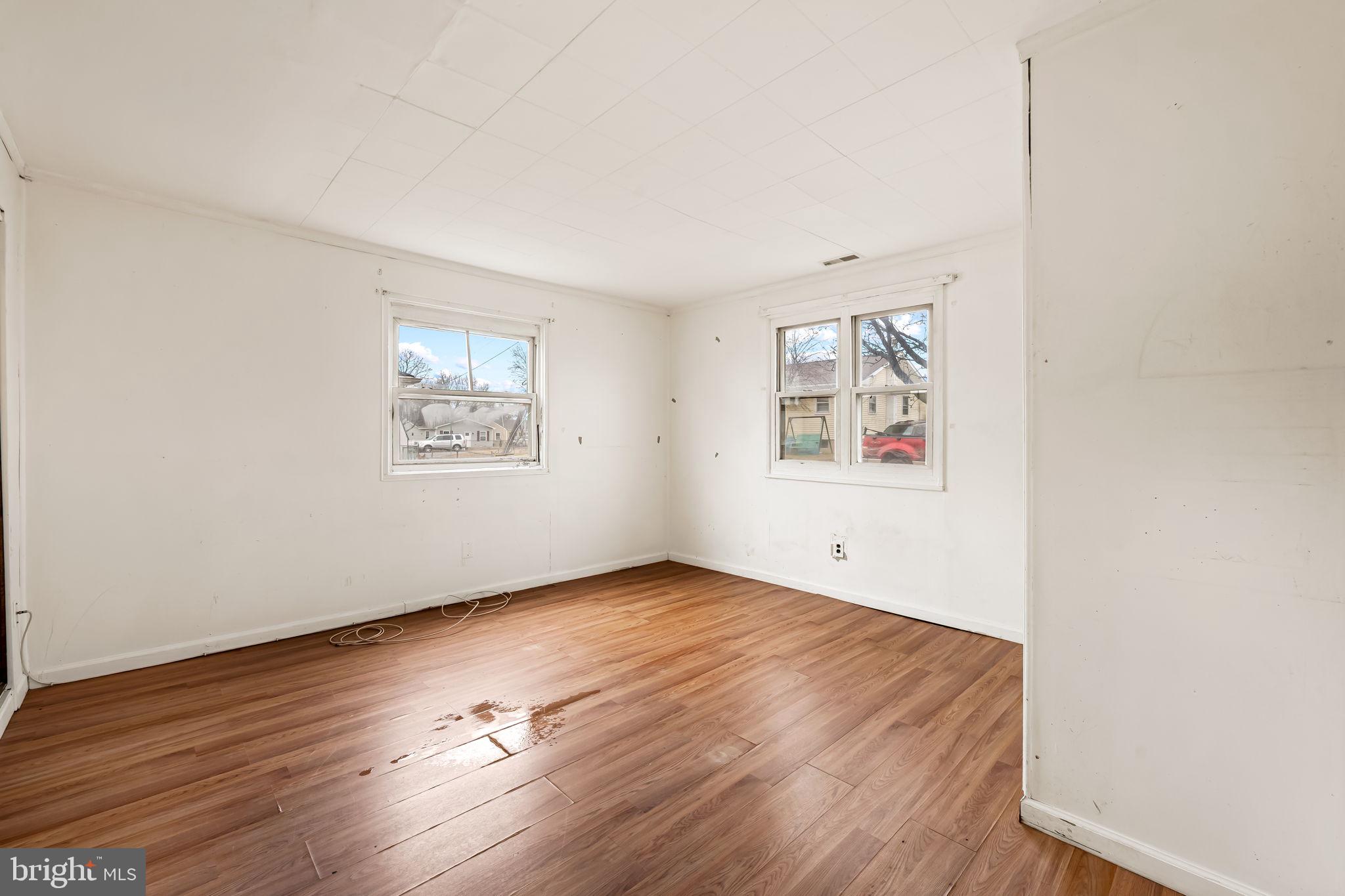 1318 Wilson Point Road Baltimore, MD 21220 - Photo 16 of 26