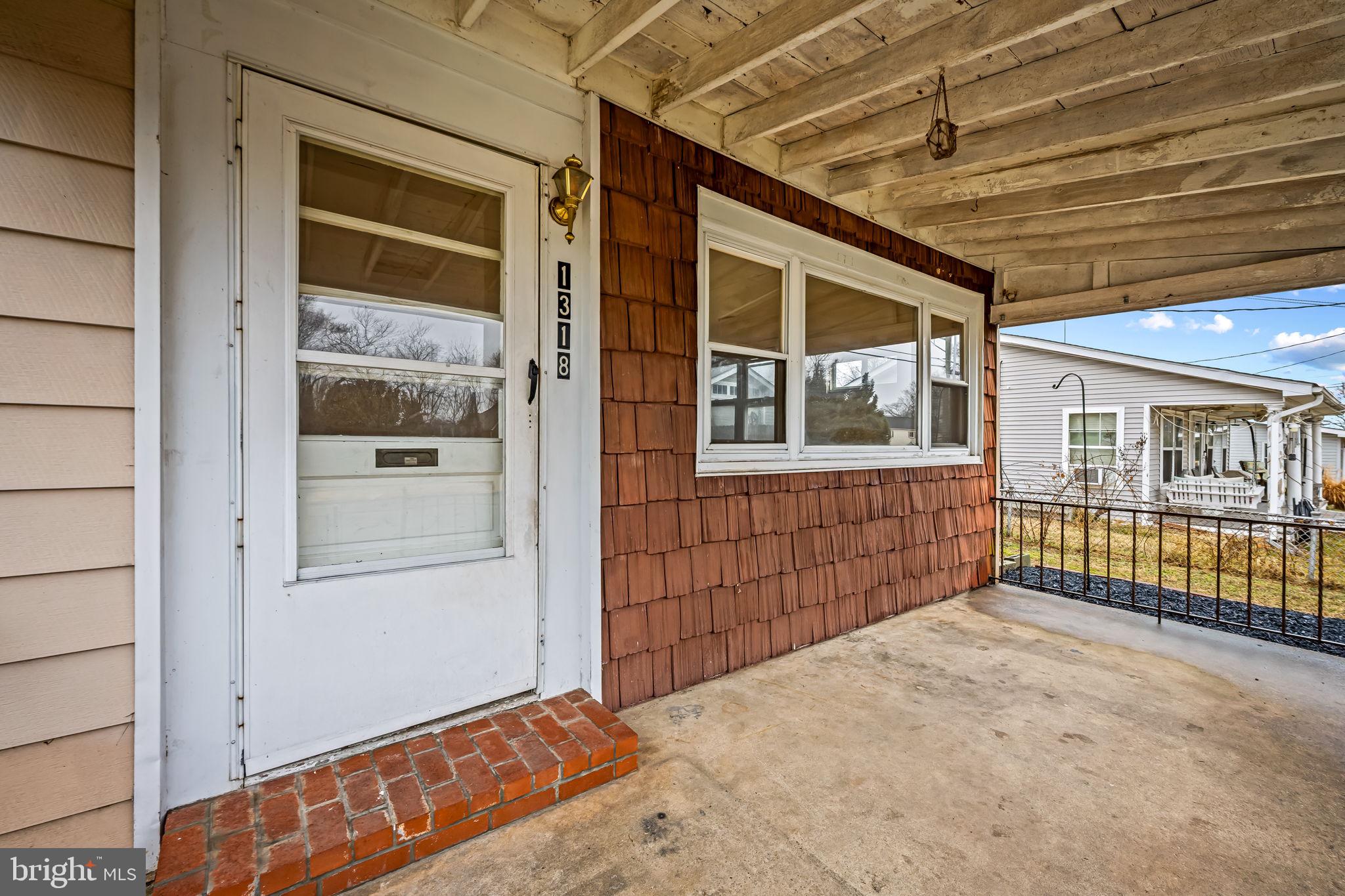 1318 Wilson Point Road Baltimore, MD 21220 - Photo 4 of 26