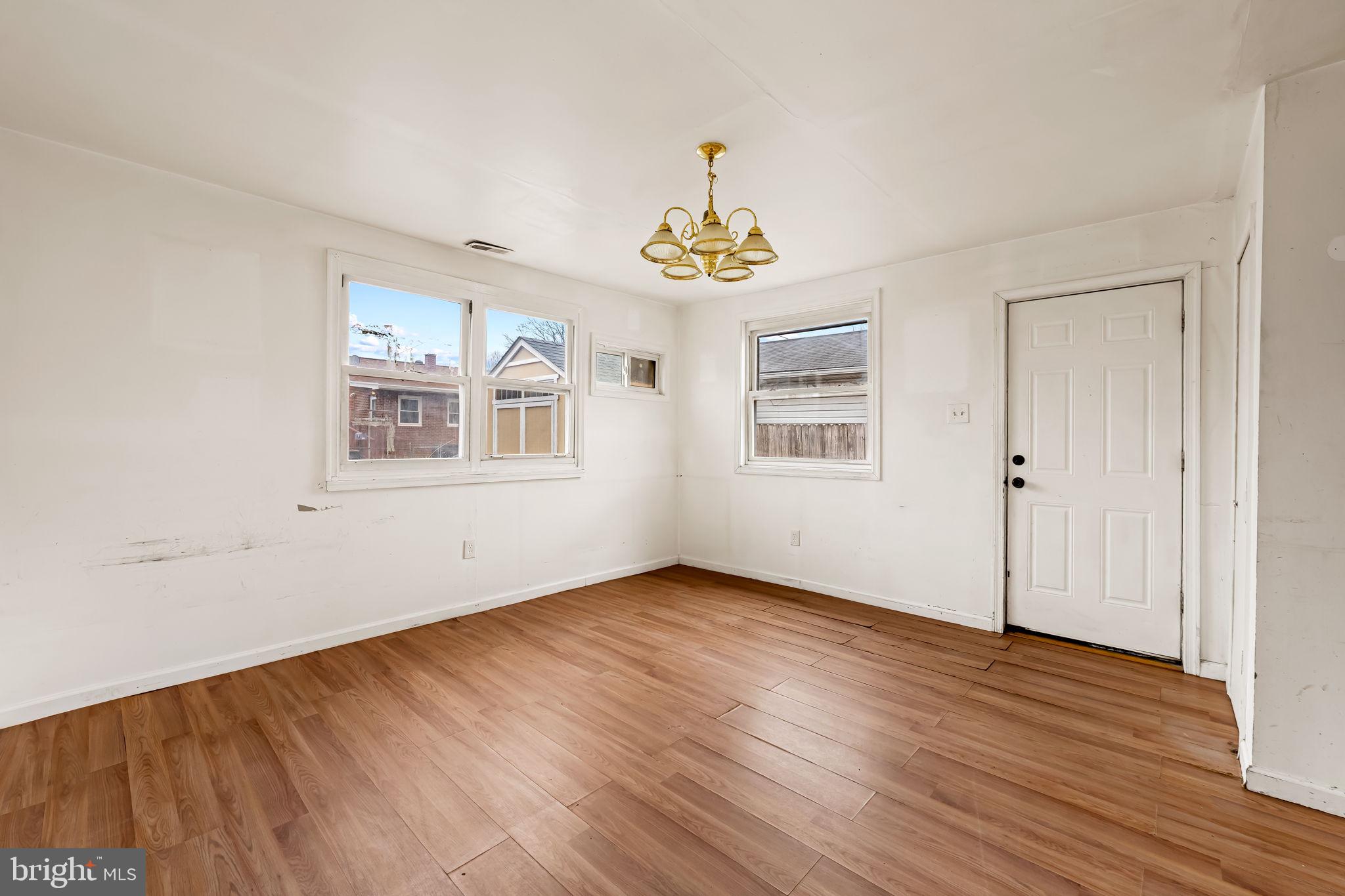 1318 Wilson Point Road Baltimore, MD 21220 - Photo 9 of 26