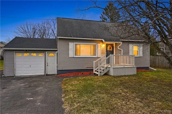 $199,900 | 4878 Bear Road, Clay, NY 13088