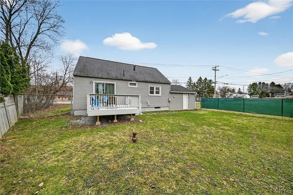 $199,900 | 4878 Bear Road, Clay, NY 13088