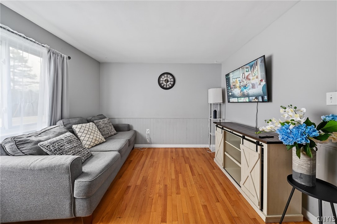 4878 Bear Road Clay, NY 13088 - Photo 4 of 38