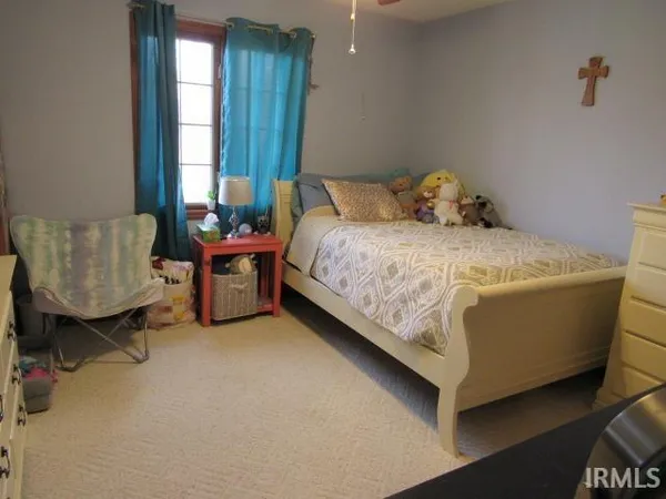 $359,900 | 1200 Pinehurst Drive, Mount Vernon, IN 47620