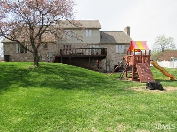 $359,900 | 1200 Pinehurst Drive, Mount Vernon, IN 47620