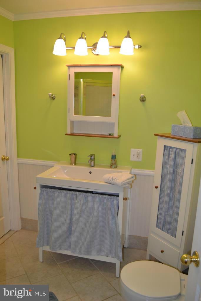 740 Chapel Ridge Road Lutherville-Timonium, MD 21093 - Photo 25 of 30 Bath