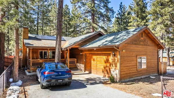 $895,000 | 416 Mountainaire Lane, Big Bear Lake, CA 92315