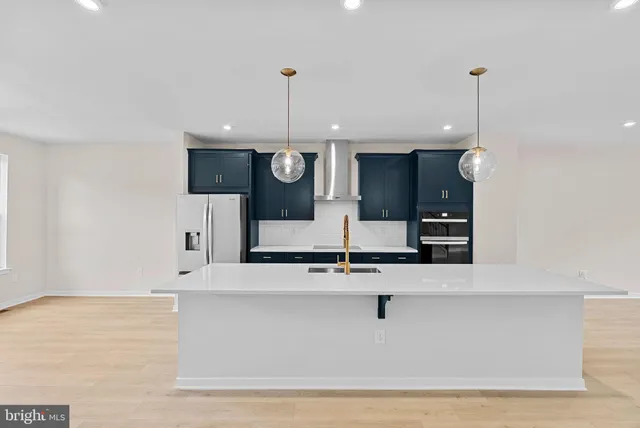 $829,999 | 19716 Mystic Maroon Terrace, Ashburn, VA 20147