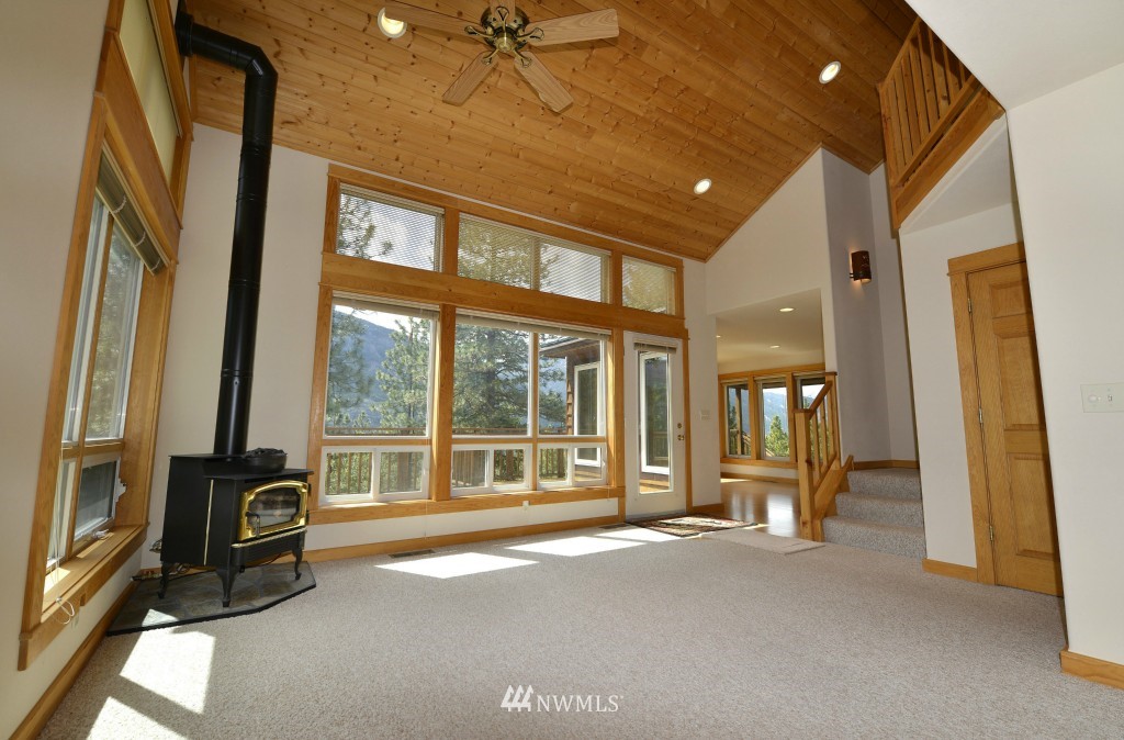 4 Elderberry Road Winthrop, WA 98862 - Photo 4 of 25