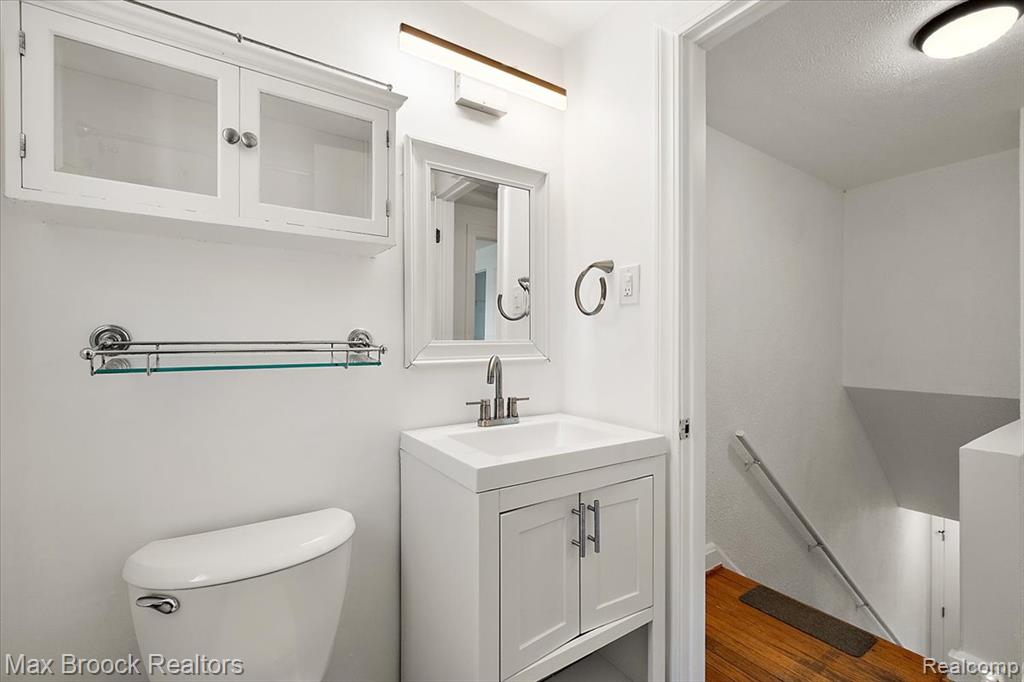 1652 Graefield Road Birmingham, MI 48009 - Photo 26 of 35