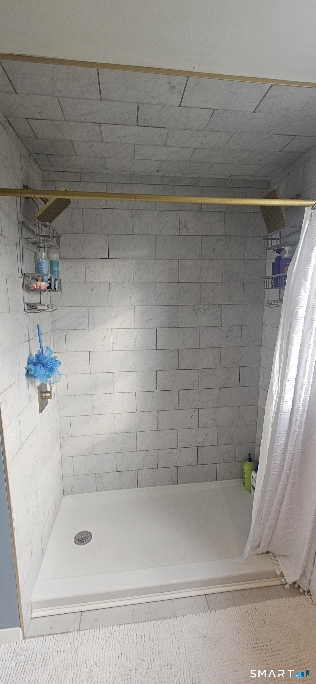 60 Nod Road Windsor, CT 06095 - Photo 16 of 38 a bathroom with a shower