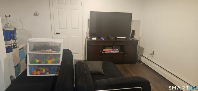 $359,000 | 60 Nod Road, Windsor, CT 06095