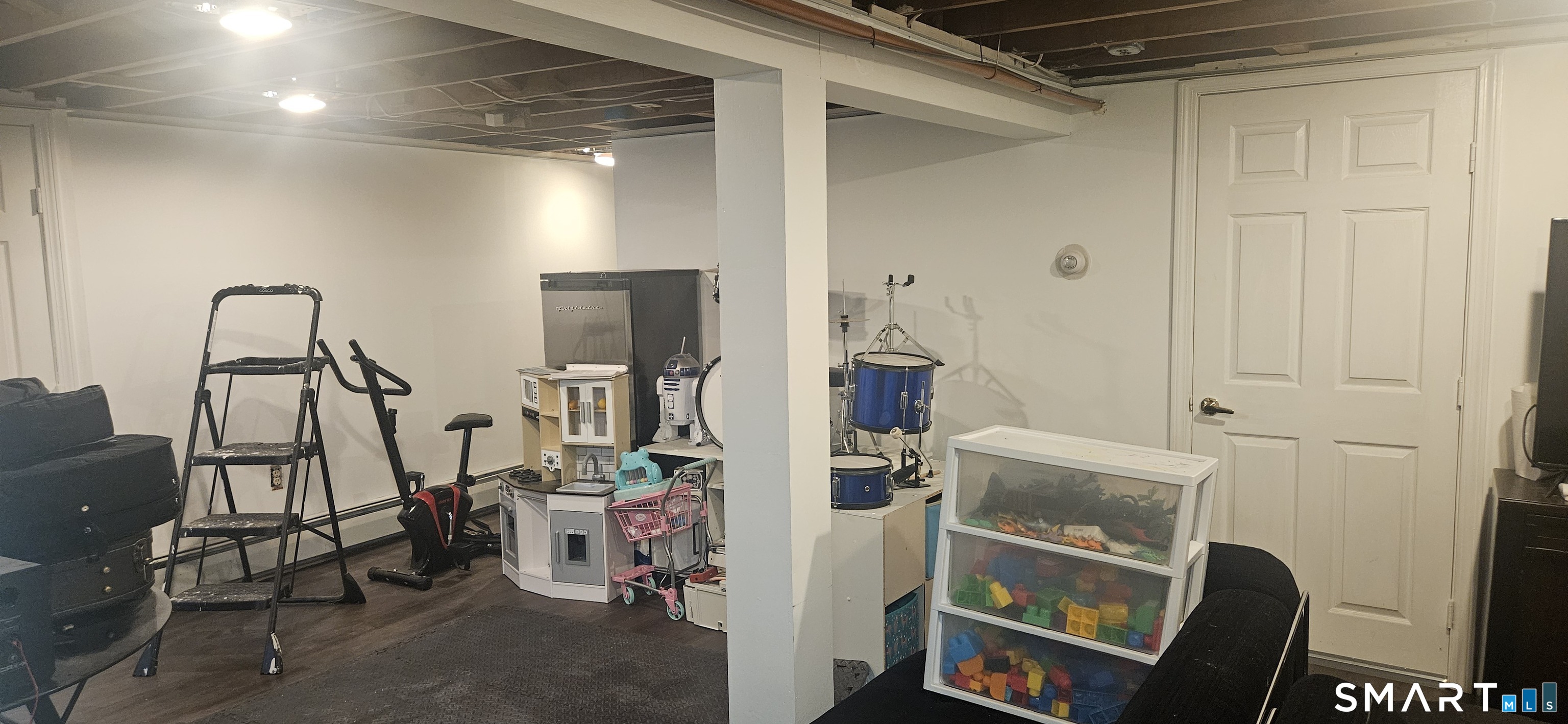 60 Nod Road Windsor, CT 06095 - Photo 32 of 38 a view of an empty room