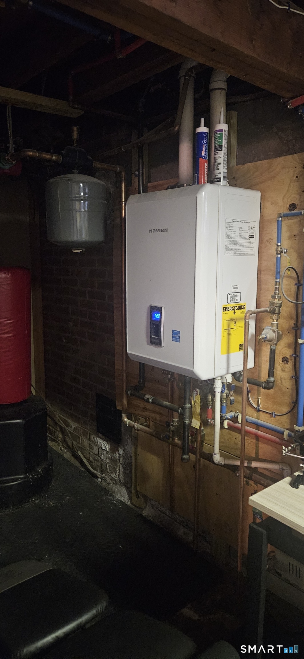 60 Nod Road Windsor, CT 06095 - Photo 34 of 38 a close up of air conditioner duct