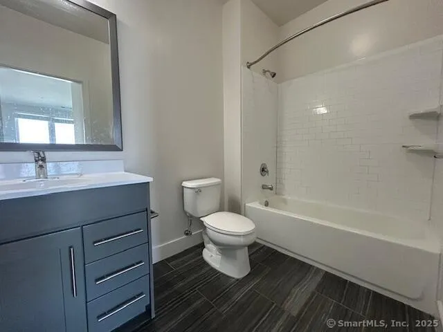 $3,393 | 112 A Southfield Avenue, Unit 325, Stamford, CT 06902