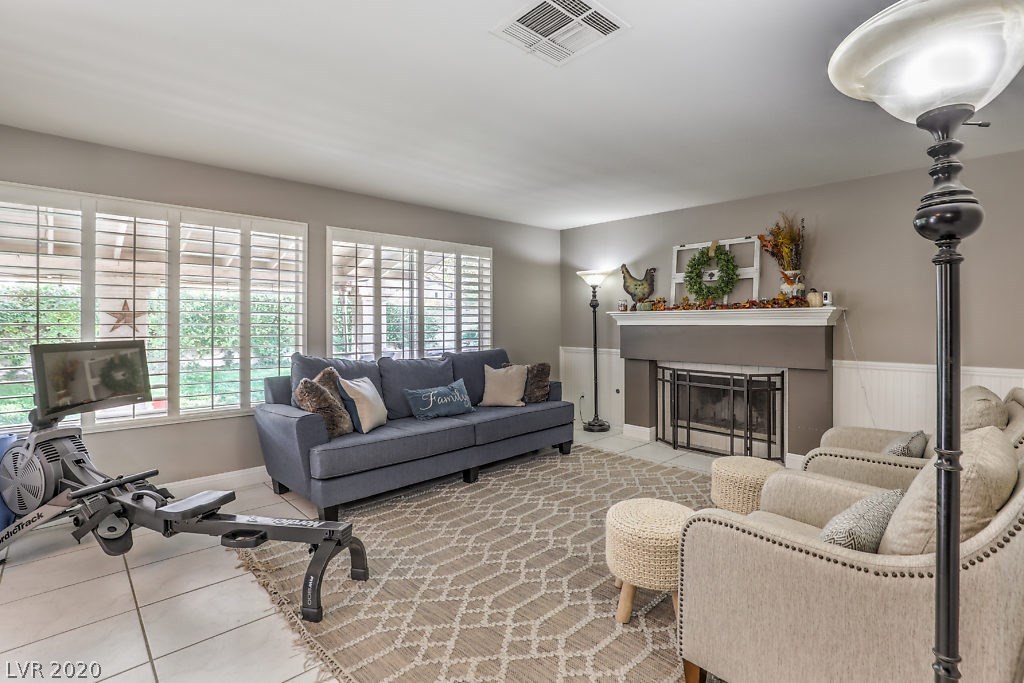 5719 Clay Ridge North Las Vegas, NV 89031 - Photo 11 of 50