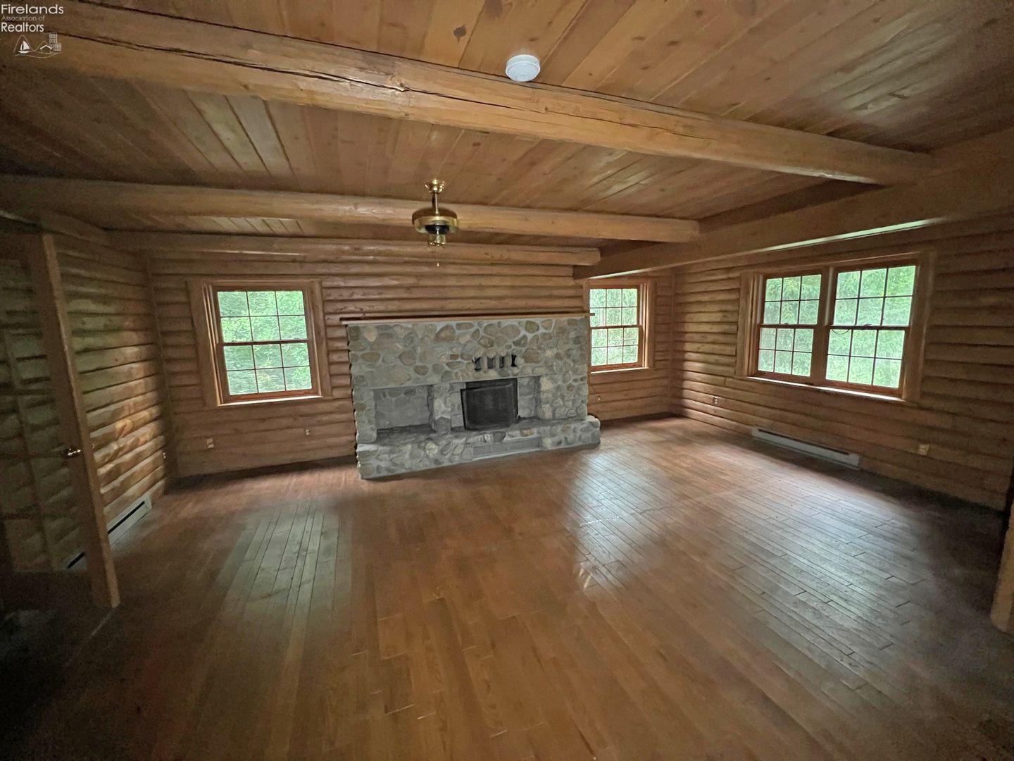 12815 Mason Road Vermilion, OH 44089 - Photo 9 of 22 Gallery Image 9