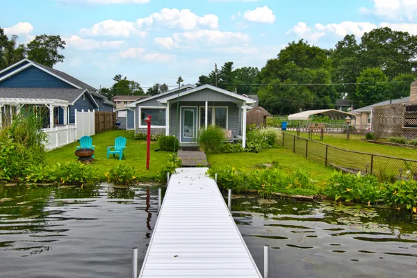 $399,900 | 70041 Beach Drive, Edwardsburg, MI 49112