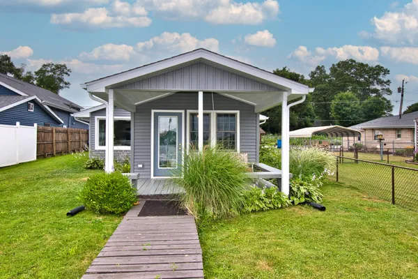 $399,900 | 70041 Beach Drive, Edwardsburg, MI 49112