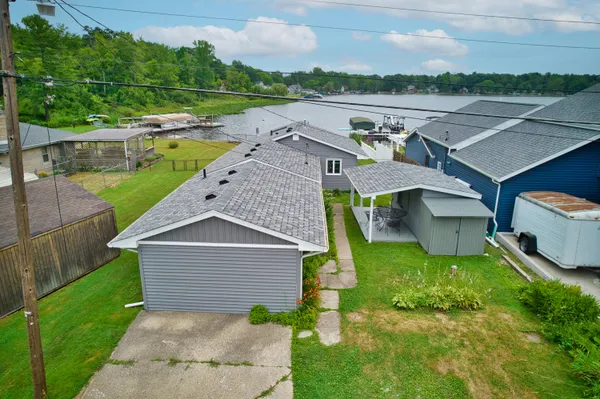 $399,900 | 70041 Beach Drive, Edwardsburg, MI 49112