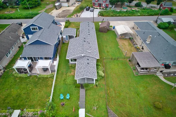$399,900 | 70041 Beach Drive, Edwardsburg, MI 49112
