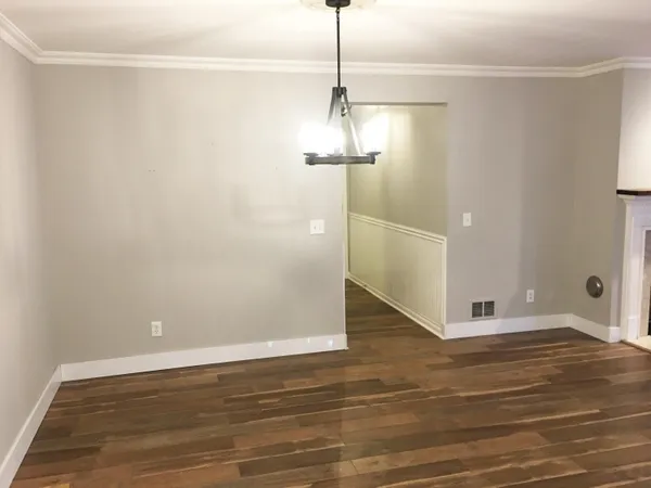 $284,900 | 5707 Hampshire Lane, Unit 68, Ypsilanti, MI 48197