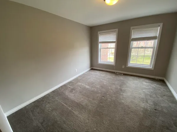 $284,900 | 5707 Hampshire Lane, Unit 68, Ypsilanti, MI 48197