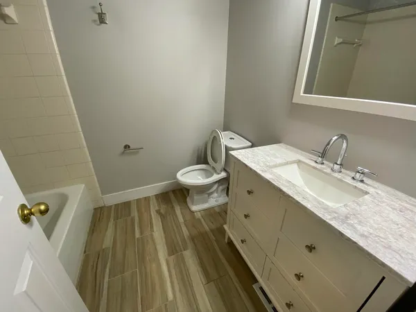 $284,900 | 5707 Hampshire Lane, Unit 68, Ypsilanti, MI 48197