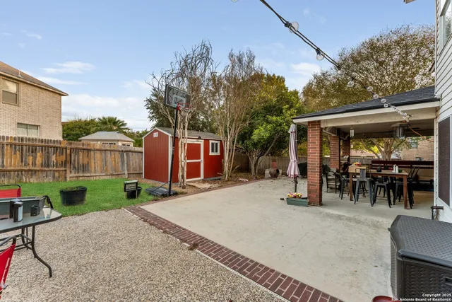 a view of outdoor space yard and patio