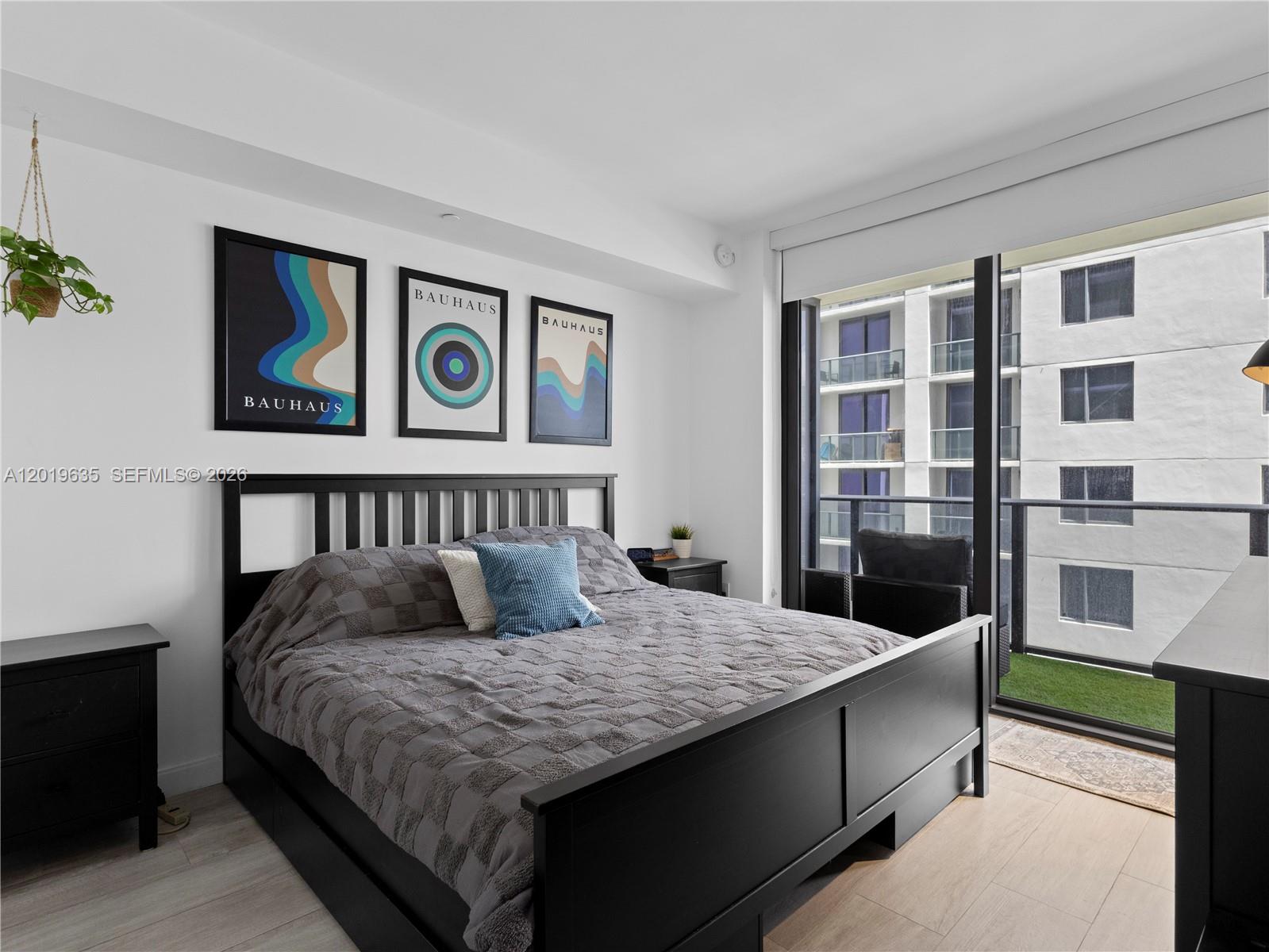 55 Southwest 9th Street, Unit 1810 Miami, FL 33130 - Photo 20 of 47