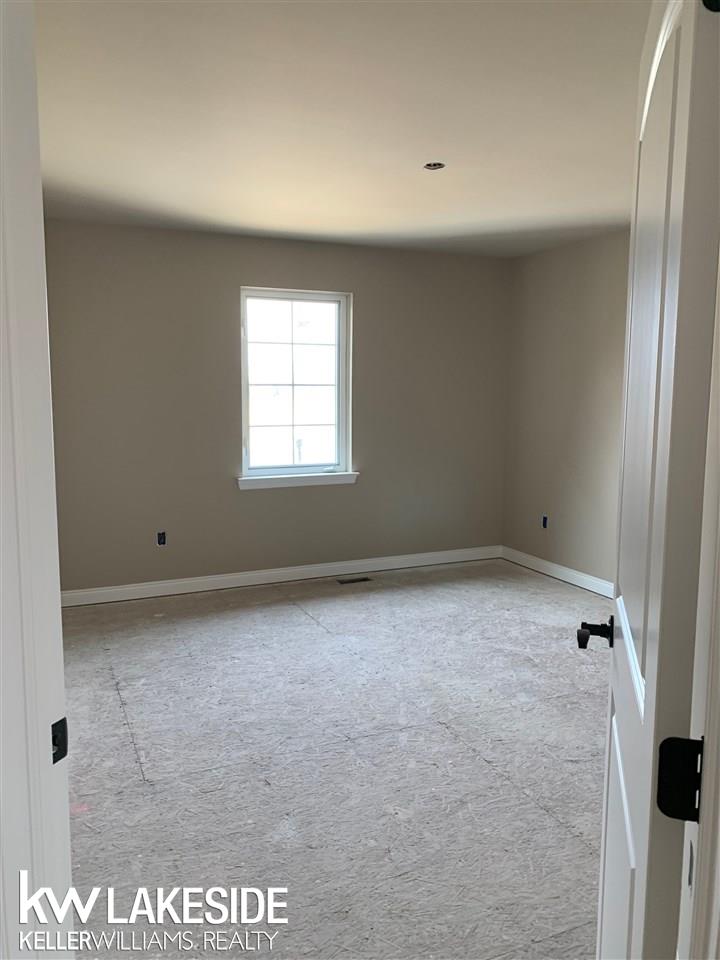 49190 Ridgeview Drive Macomb, MI 48044 - Photo 18 of 20