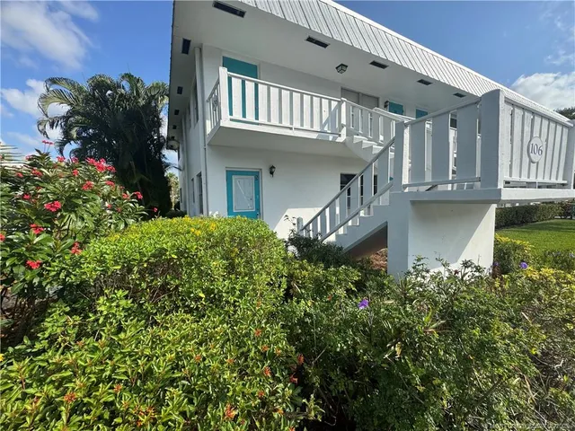 $139,000 | 2929 Southeast Ocean Boulevard, Unit 1065, Stuart, FL 34996