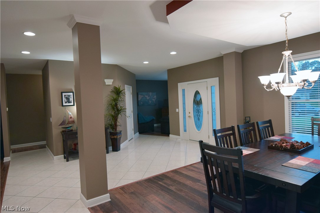 105 Riviera Court Warren, OH 44484 - Photo 5 of 31 Gallery Image 5
