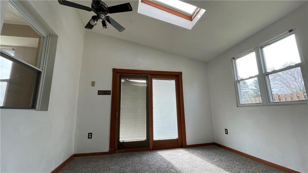 52 Dover Road Irwin, PA 15642 - Photo 7 of 15 Gallery Image 7