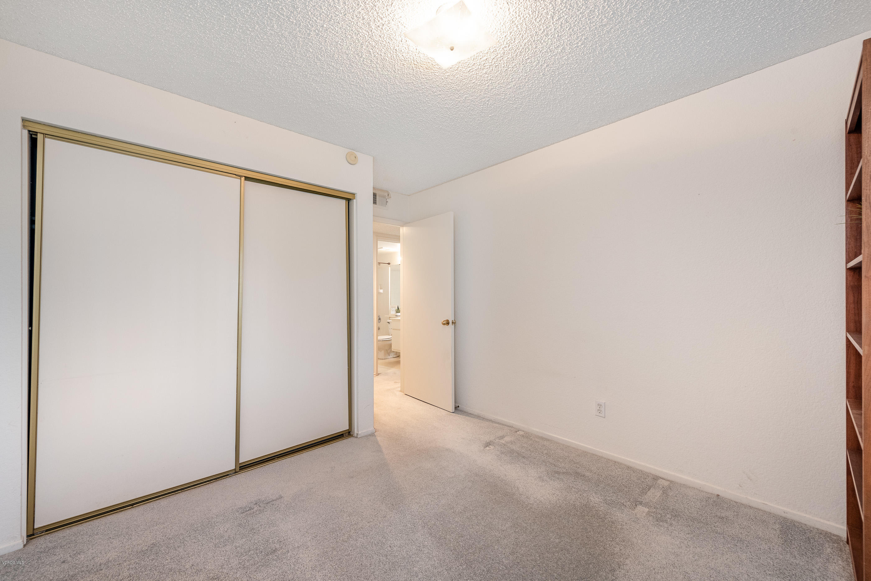 1007 Waltham Road, Unit C Simi Valley, CA 93065 - Photo 11 of 25