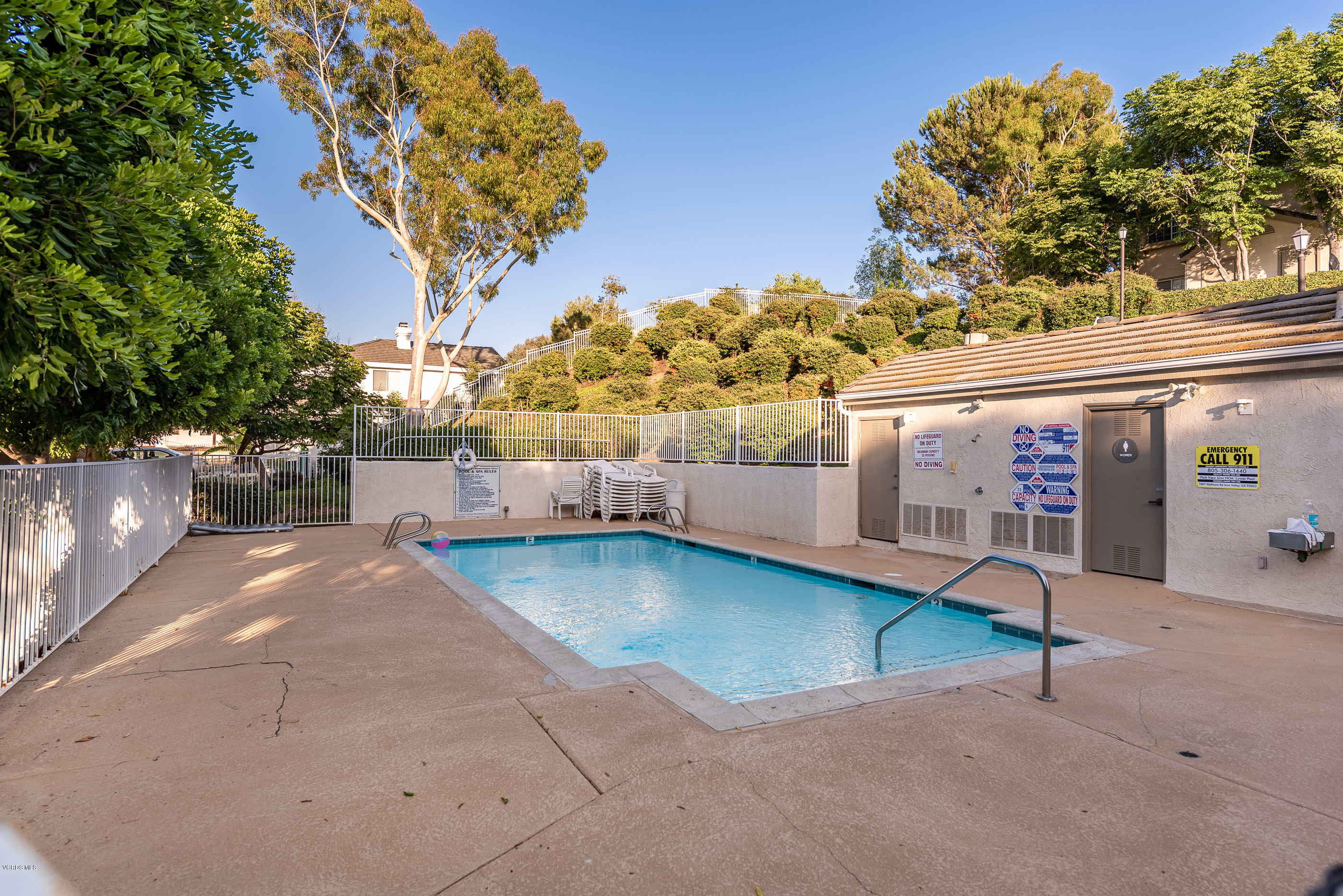 1007 Waltham Road, Unit C Simi Valley, CA 93065 - Photo 23 of 25 a view of a chairs and table in the patio