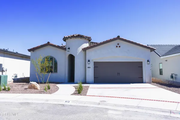 $375,950 | 813 Harpendem Drive, El Paso, TX 79928