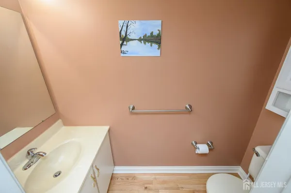 $575,000 | 108 Eastwick Court, Hillsborough, NJ 08844