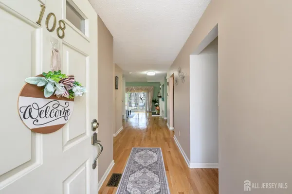 $575,000 | 108 Eastwick Court, Hillsborough, NJ 08844