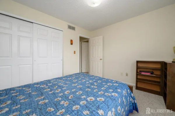 $575,000 | 108 Eastwick Court, Hillsborough, NJ 08844