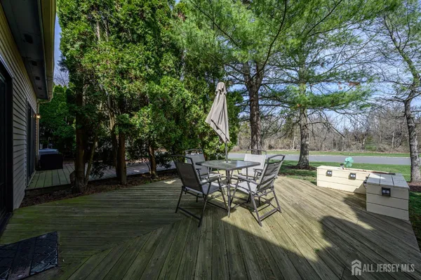 $575,000 | 108 Eastwick Court, Hillsborough, NJ 08844