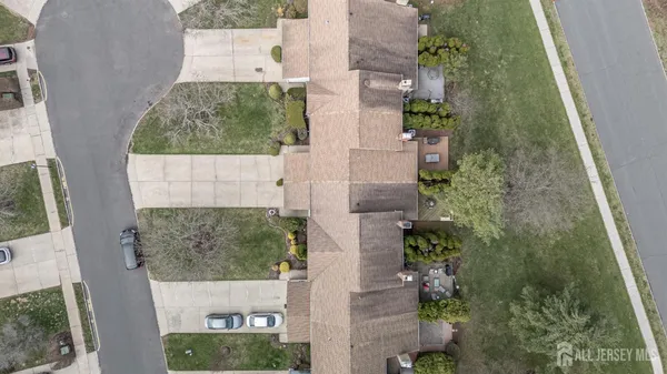 $575,000 | 108 Eastwick Court, Hillsborough, NJ 08844