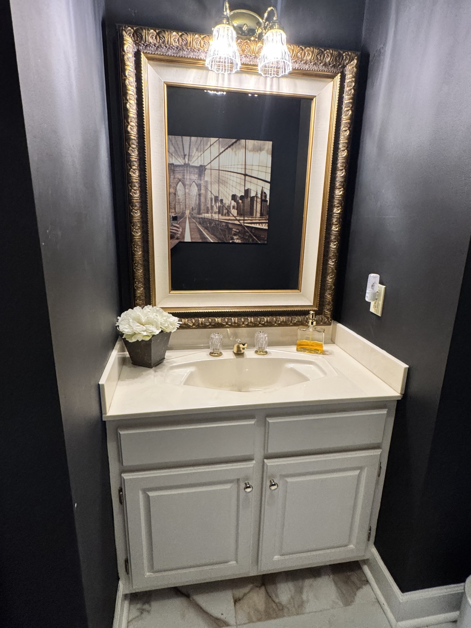 1108 Abbey Road Columbia, TN 38401 - Photo 3 of 10 Gallery Image 3
