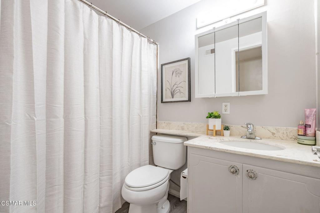 2145 Cochran Street Simi Valley, CA 93065 - Photo 27 of 38