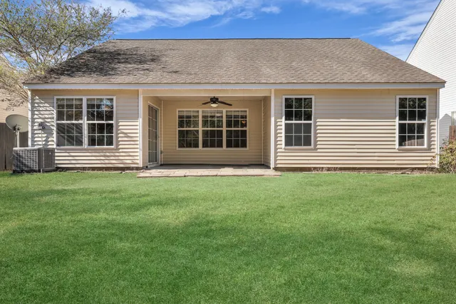 $479,000 | 1452 Harbor Mist Court, Charleston, SC 29492